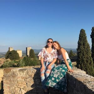 Meet your Posher, Claire